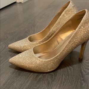 Dream Paris Female heels, Gold